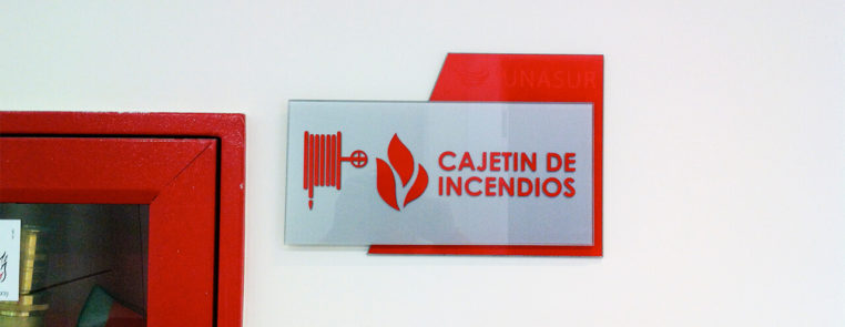 Señalética cajetín de incendios